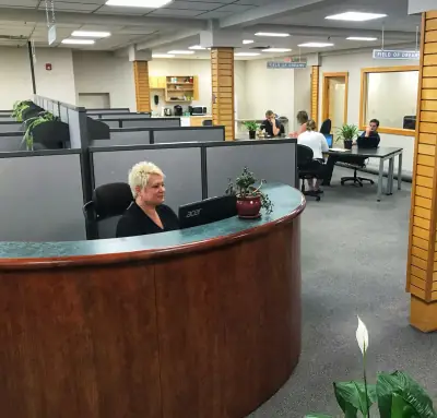 A member working at FreeportWerkes